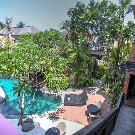 Melo Suites Hotel Seminyak Esterno foto