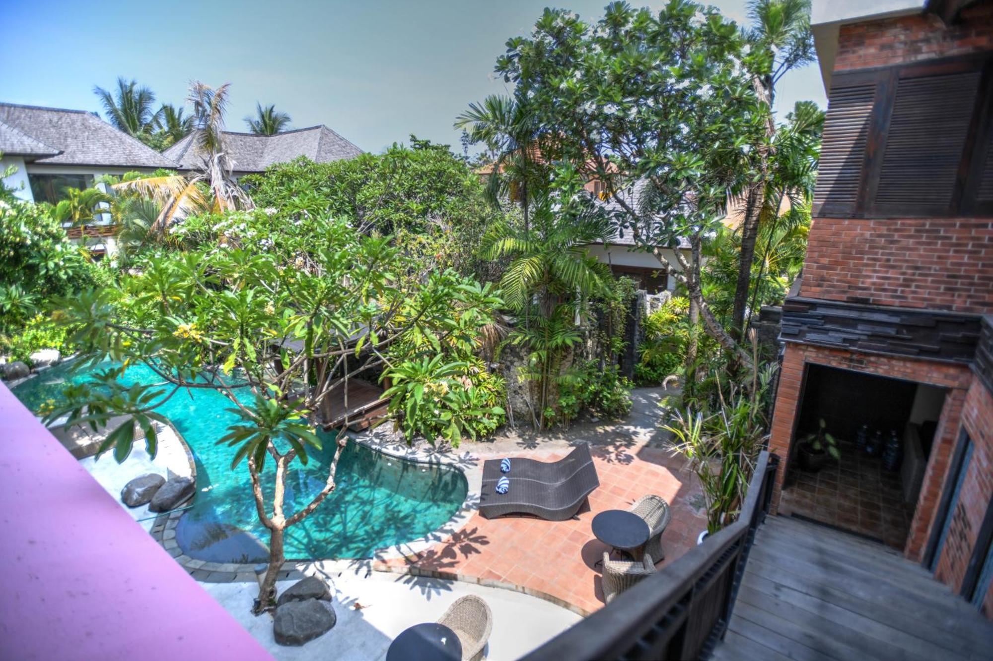 Melo Suites Hotel Seminyak Esterno foto